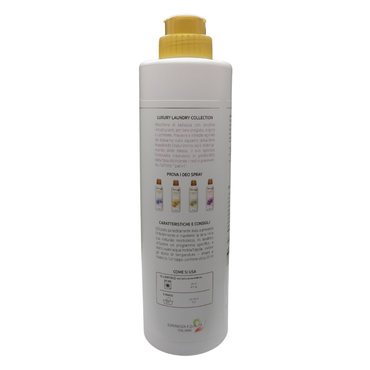 Wexór LOZIONE SFELTRANTE Silk Proteins, Cura e Previene L'Infeltrimento. Additivo Ristrutturante Per Lana Pregiata, Angora e Cashmere Che Agisce Come Maschera Di Bellezza Per Le Fibre 750ml