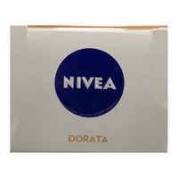 NIVEA ESSENTIALS BB Cream Super-Idratante 24H No Stop 50 ml, Crema Giorno SPF15 Uniformante, Crema viso Pigmentata, Crema Idratante con Olio di Jojoba Bio e Minerali