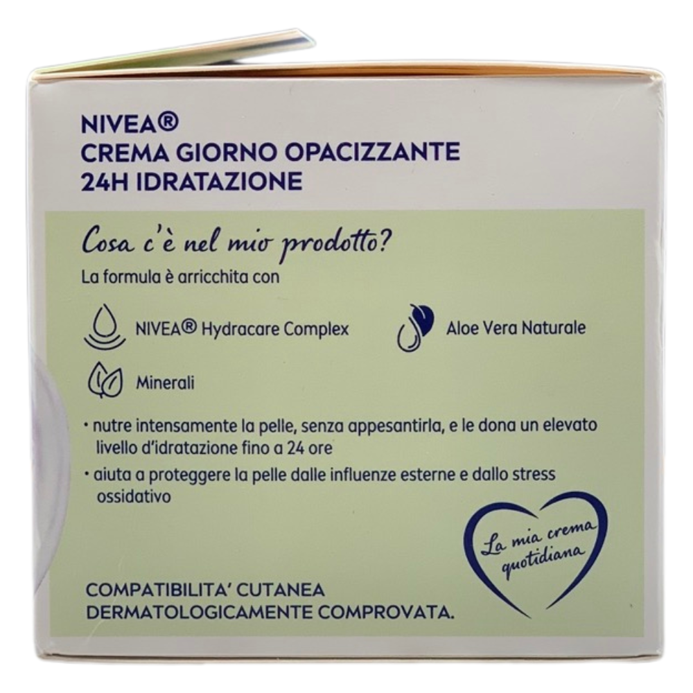 NIVEA Essentials Super Idratante 24h Opacizzante, Crema Giorno Viso Per Pelli Da Miste A Grasse, 50 Millilitro