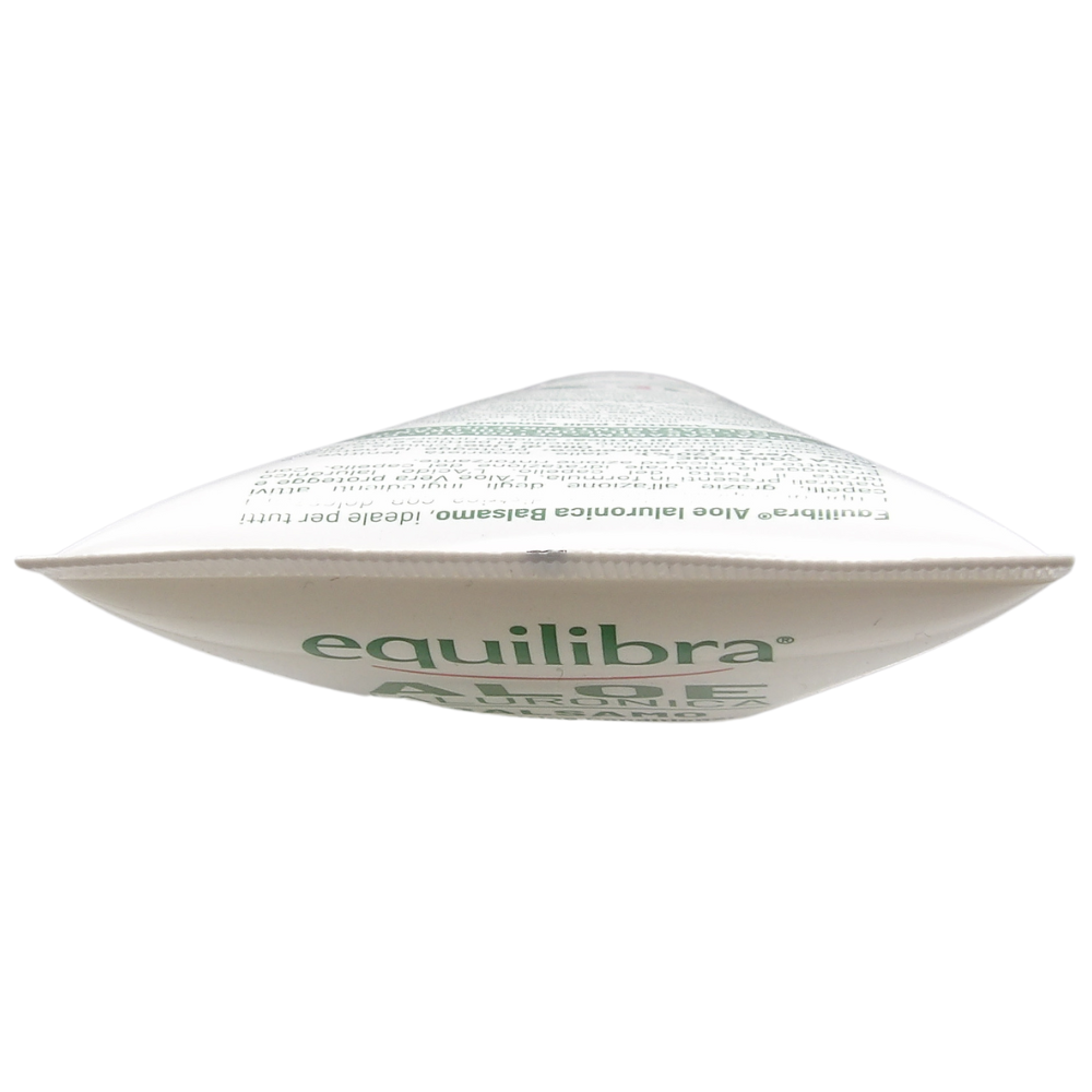 EQUILIBRA Balsamo Idratante ALOE, Con Aloe Vera 20% e Estratto Di Foglia di Ortica. Per Tutti i Tipi Di Capelli 200ml