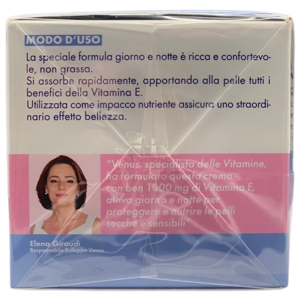VENUS Crema Idratante Viso AQUA24 NUTRIENTE, Per Pelli Secche e Sensibili. Con Peptidi e Vitamina E. Rinforza La Barriera Cutanea, Nutre e Ripara. Una Sinergia Giorno e Notte 50ml