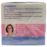 VENUS Crema Idratante Viso AQUA24 NUTRIENTE, Per Pelli Secche e Sensibili. Con Peptidi e Vitamina E. Rinforza La Barriera Cutanea, Nutre e Ripara. Una Sinergia Giorno e Notte 50ml