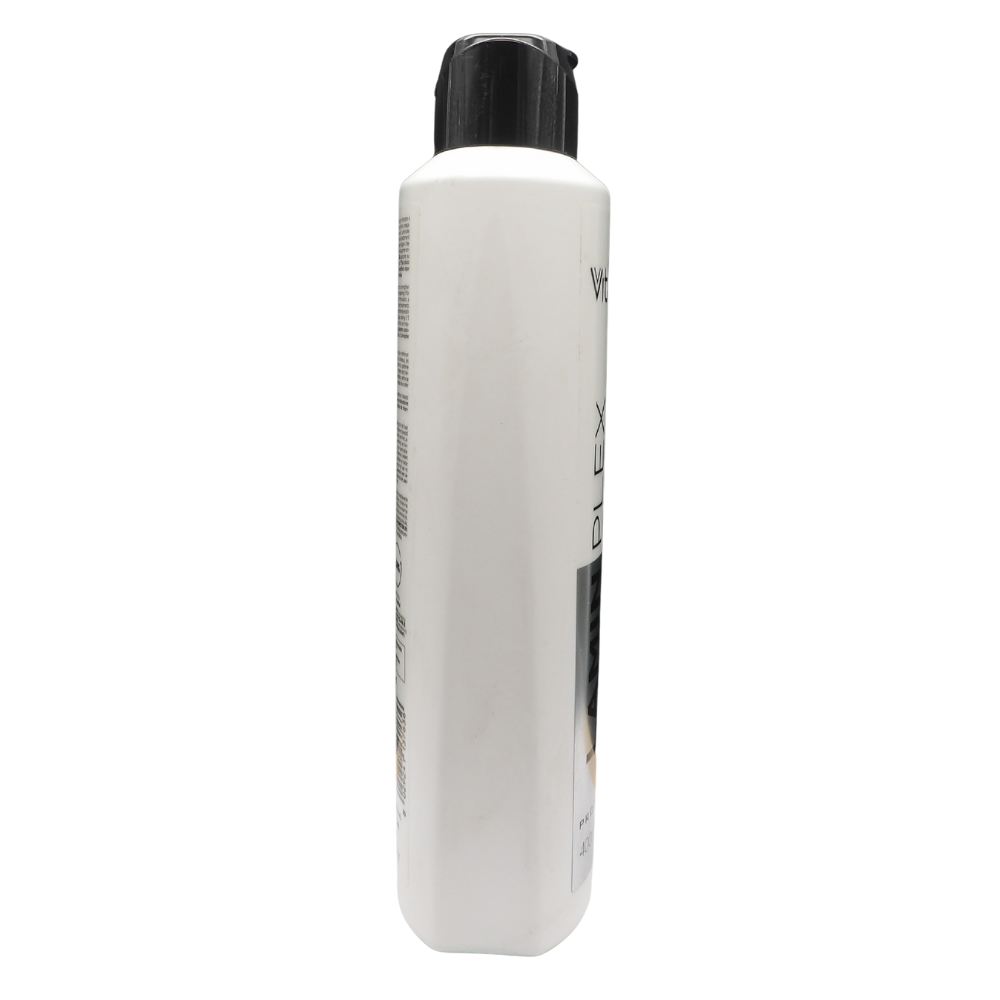 VITALCARE Laminplex Shampoo Riparatore Laminante 400 ml è un trattamento innovativo "In&Out" specificamente formulato per capelli opachi e danneggiati