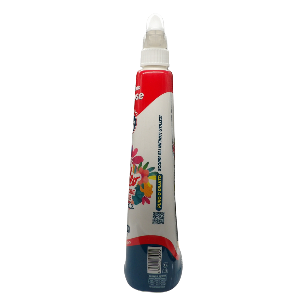SPLENDEO Detergente Multiuso Spray, Il Profumatore Igienizzante Superconcentrato, GIARDINO DI ROSE. Deterge a Fondo, Rimuove Germi e Batteri, 48h Di Pulito Profumato 750ml
